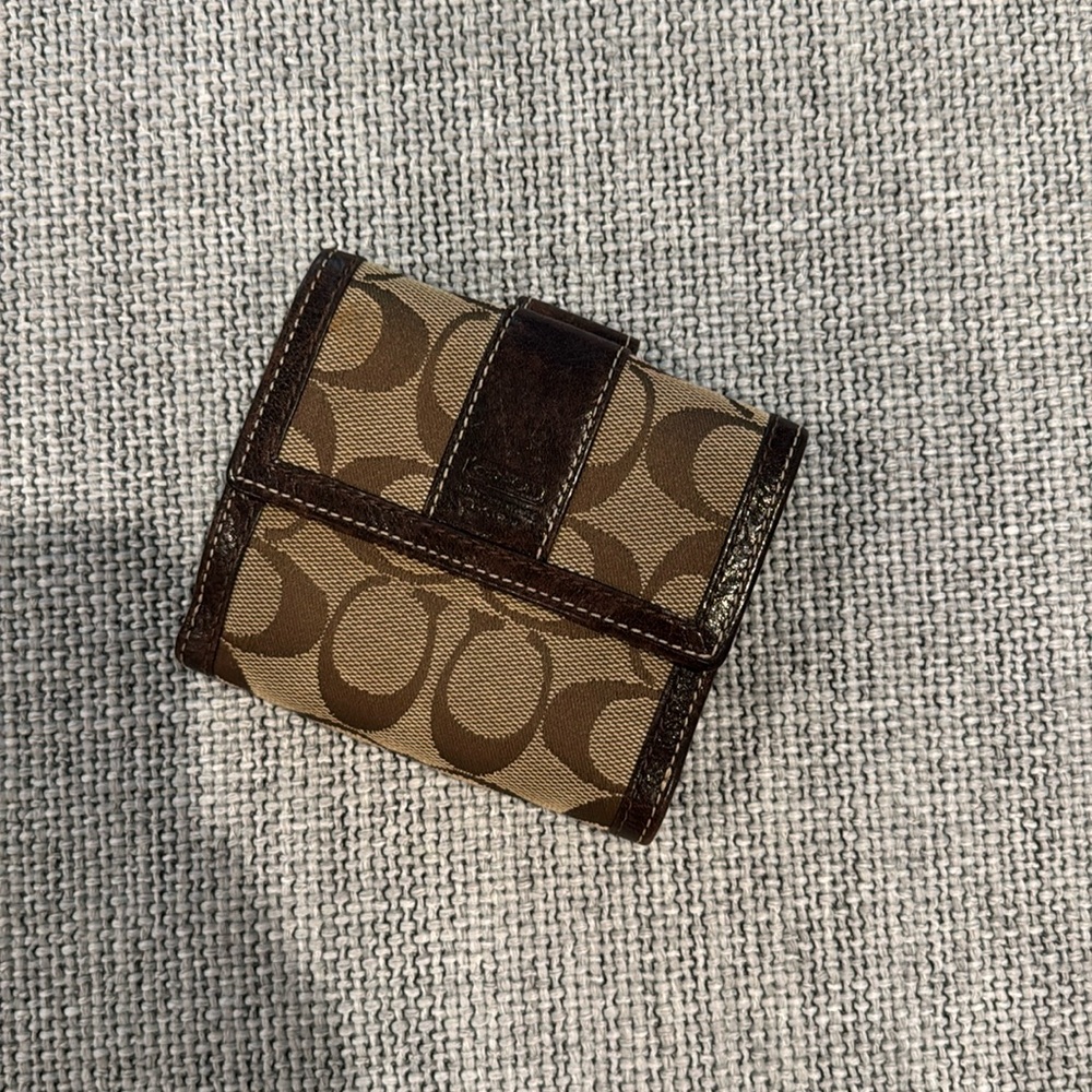 Coach wallet